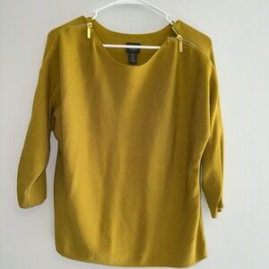 Chic Yellow Sweater with Gold Zipper Details